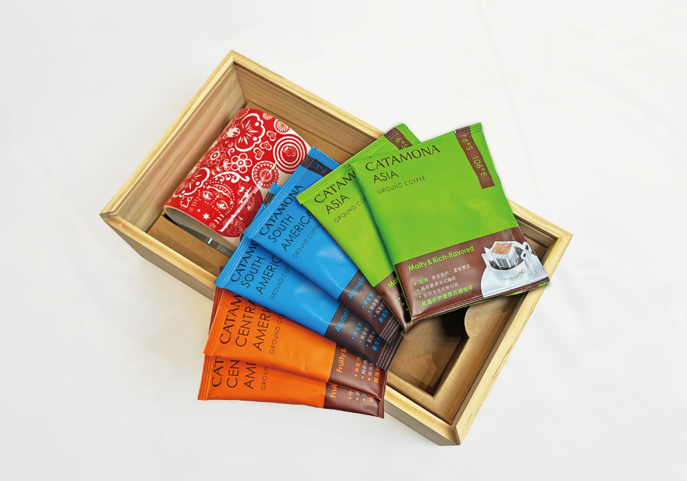 洪易-客家花布鴻兔 馬克杯禮盒